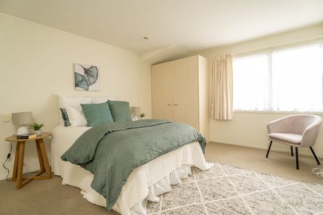 Photo of property in 5/9 Broderick Road, Johnsonville, Wellington, 6037