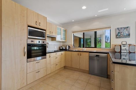 Photo of property in 6e The Dunes, Pauanui, Hikuai, 3579