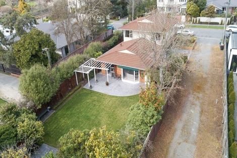 Photo of property in 11 Daresbury Lane, Fendalton, Christchurch, 8014