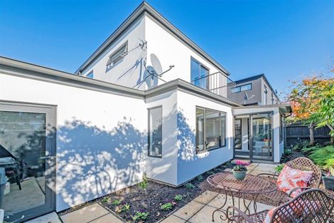Photo of property in 77 Canon Street, St Albans, Christchurch, 8014