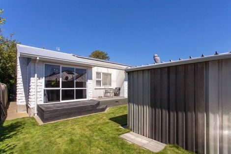 Photo of property in 18 Selwyn Street, Somerfield, Christchurch, 8024