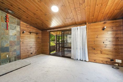 Photo of property in 5 Beryl Place, Pukehangi, Rotorua, 3015
