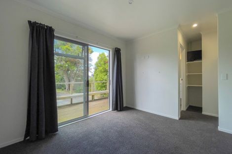 Photo of property in 15 Orchard East Road, Ngatea, 3503