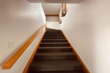 Photo of property in 49 Neil Avenue, Te Atatu Peninsula, Auckland, 0610