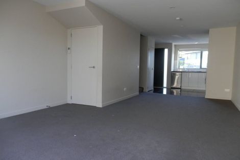 Photo of property in 2u9 Stone Street, Miramar, Wellington, 6022