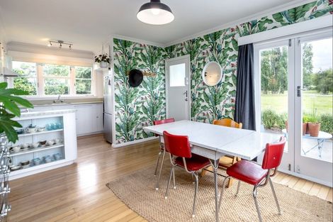 Photo of property in 2437 State Highway 2, Greytown, 5794