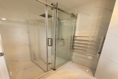 Photo of property in 19 Kapiti Place, Sunnynook, Auckland, 0620