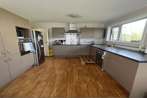 Photo of property in 30 Fitzpatrick Street, Newlands, Wellington, 6037