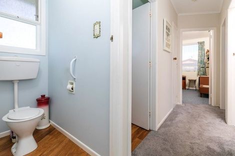 Photo of property in 6 Rhonda Avenue, Deanwell, Hamilton, 3206
