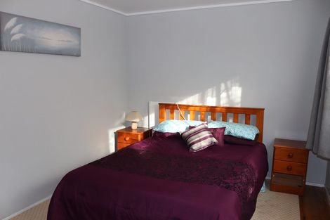 Photo of property in 15 Mcentee Street, Papakura, 2110