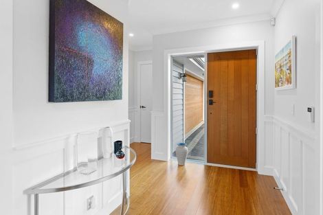 Photo of property in 9 Lamont Place, Waikanae, 5036