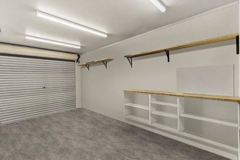Photo of property in 63 Pooks Road, Ranui, Auckland, 0612