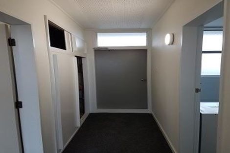 Photo of property in Beresford Apartments, 17/118u Russell Terrace, Berhampore, Wellington, 6023