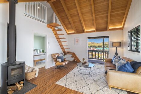 Photo of property in 24 Jacksons Road, Lyttelton, 8082