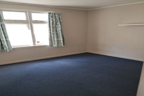 Photo of property in 32 Pendarves Street, New Plymouth, 4310
