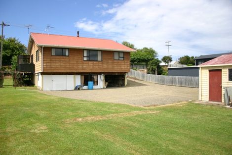 Photo of property in 45 Beach Street, Waikouaiti, 9510