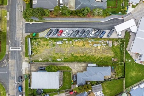 Photo of property in 5 Toru Street, Te Atatu Peninsula, Auckland, 0610