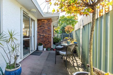 Photo of property in 59 Whiting Crescent, Greenmeadows, Napier, 4112
