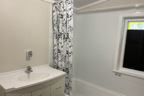 Photo of property in 3132 Kaipara Coast Highway, Glorit, Warkworth, 0984