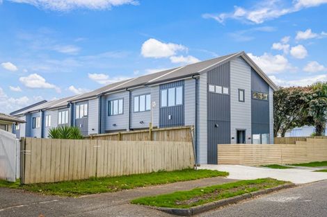 Photo of property in 28 Mckinstry Avenue, Mangere East, Auckland, 2024