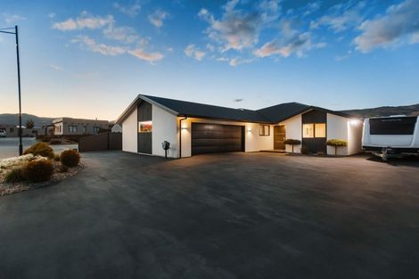 Photo of property in 6 Hortons Way, Cromwell, 9310