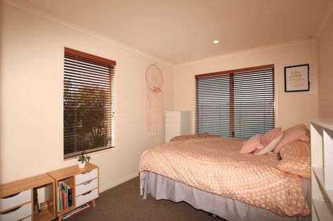 Photo of property in 4 Millennial Way, Orewa, 0931