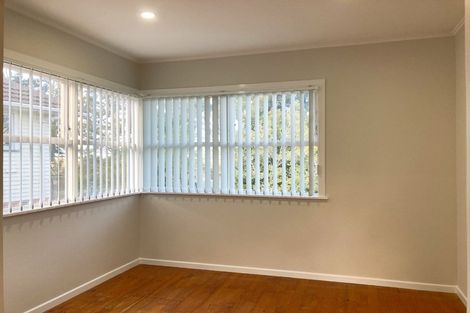 Photo of property in 80 Stottholm Road, Titirangi, Auckland, 0604