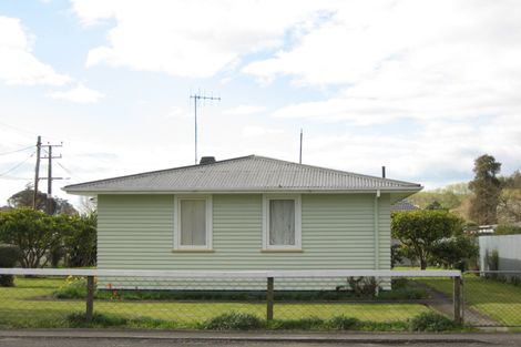 Photo of property in 30 Bibby Street, Waipawa, 4210