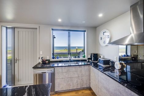 Photo of property in 268 Whirinaki Road, Eskdale, Napier, 4182