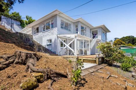 Photo of property in 10 Seymour Street, Waitara, 4320