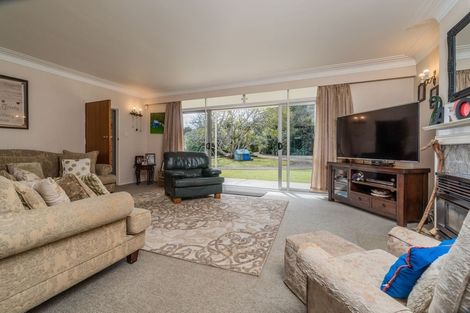Photo of property in 15 Saint Johns Avenue, Tuakau, 2121