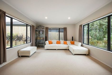 Photo of property in 2 Viking Lane, Flagstaff, Hamilton, 3210