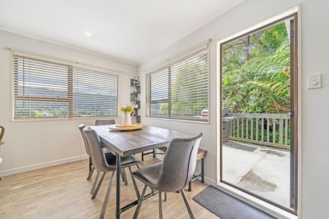 Photo of property in 19g Mahoe Street, Tawa, Wellington, 5028