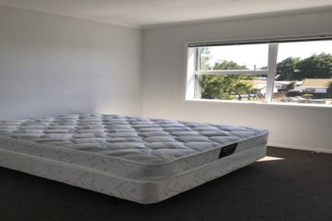 Photo of property in 17/10u Burrows Place, Frankton, Hamilton, 3204