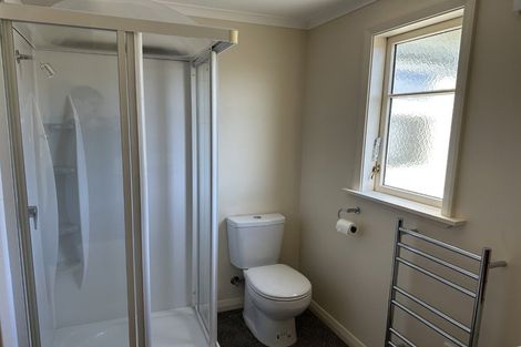 Photo of property in 42 Raroa Road, Kelburn, Wellington, 6012