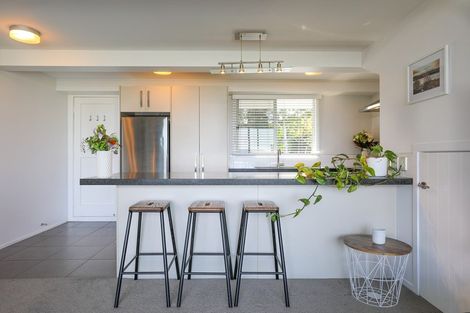 Photo of property in 300 Lake Terrace, Two Mile Bay, Taupo, 3330