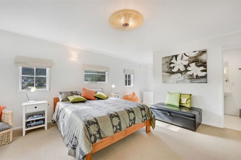 Photo of property in 210 Saint Vincent Street, Toi Toi, Nelson, 7010