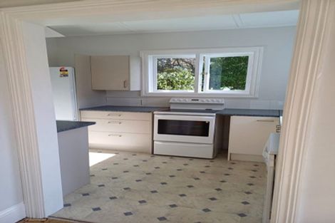 Photo of property in 26 Northland Road, Northland, Wellington, 6012