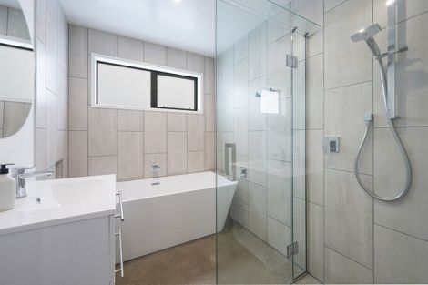 Photo of property in 12 Puketutu Grove, Motueka, 7120