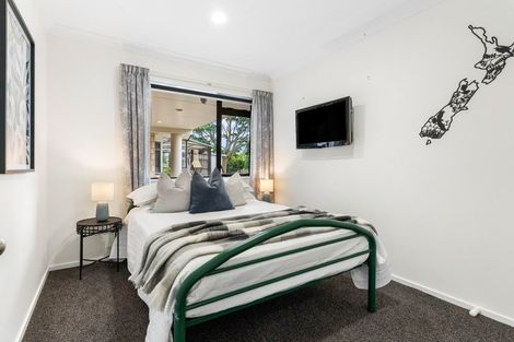 Photo of property in 15 Glenross Drive, Wattle Downs, Auckland, 2103