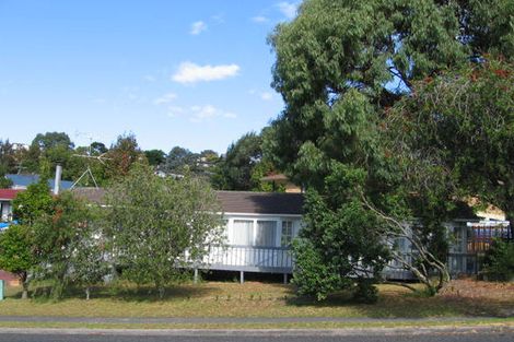 Photo of property in 101 Oaktree Avenue, Browns Bay, Auckland, 0630