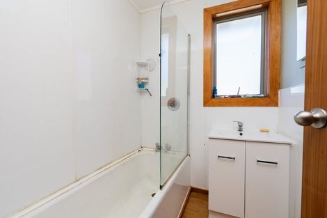 Photo of property in 17 Glenelg Street, Bradford, Dunedin, 9011