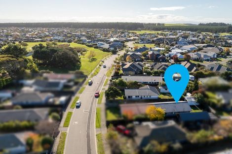 Photo of property in 2/32 Lamorna Road, Parklands, Christchurch, 8083