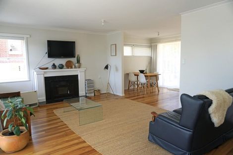 Photo of property in 112 Saint Marys Avenue, Te Awamutu, 3800