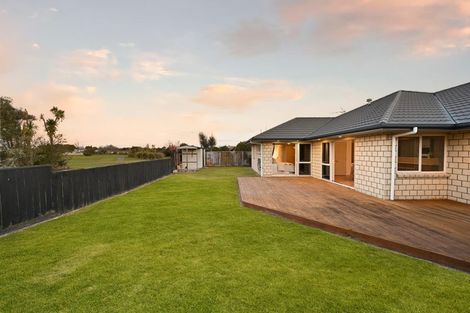Photo of property in 3 Cherie Close, Rototuna, Hamilton, 3210