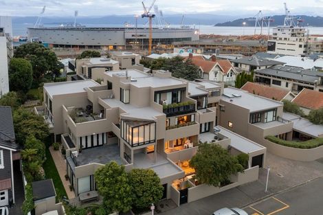 Photo of property in Highwic, 32u3 Hobson Street, Thorndon, Wellington, 6011