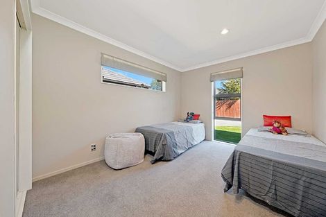 Photo of property in 22 Pollock Place, Rolleston, 7614