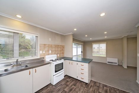 Photo of property in 37 Broadway, Stratford, 4332