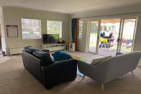 Photo of property in 17 Killybegs Drive, Pinehill, Auckland, 0632