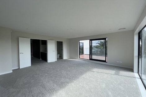 Photo of property in 15a Benders Avenue, Hillcrest, Auckland, 0627